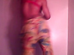 Hip, bum and belly movements to no letting go wayne wonder!