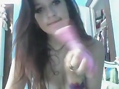 Young Babe With Nice Body Rubbing Her Wet Pussy