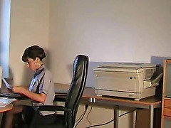 Sexy Amateur German fucked in office with cumshot