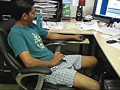 Manny - First Contact