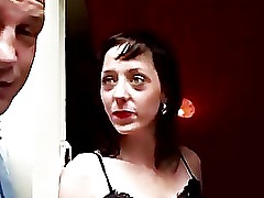 Euro stocking hottie sucks cock