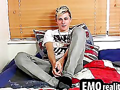 Horny emo twink taking his clothes off to jerk his cock