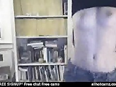 Teen girl strip tease on webcam flashes her tits live sex cam tease gratis