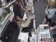 Lesbian sell themself in pawn shop! You have never seen anything like this!