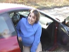 Amateur massive big tits outdoor flashing by sports car!