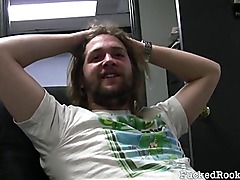 Hot amateur babe had an interview before she got fucked