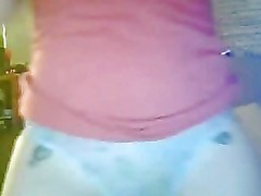 Amateur cam video recording while masturbating