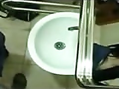 Nice amateur blowjob with cumshot in the bathroom