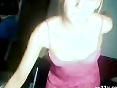 Blonde hottie stripping - webcam