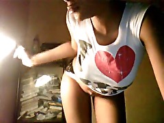 black babe with great but shaking it on webcam (MrNo)