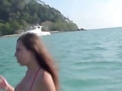 Sexy amateur taking a swim gets fucked underwater