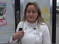 Horny guy trying to seduce amateur girls