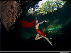 Black--Widow Slideshow-Underwater Art Anatoly Beloshchin