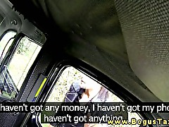 Public european amateur sucks cabbie